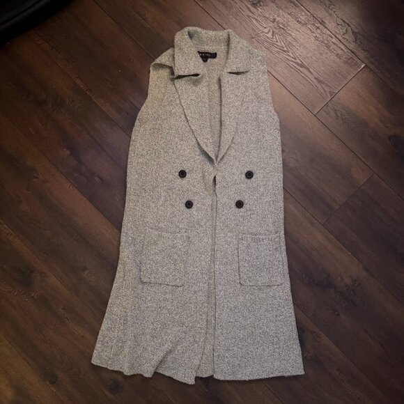 Women's Neutral Long Sweater Vest - Picture 5 of 8